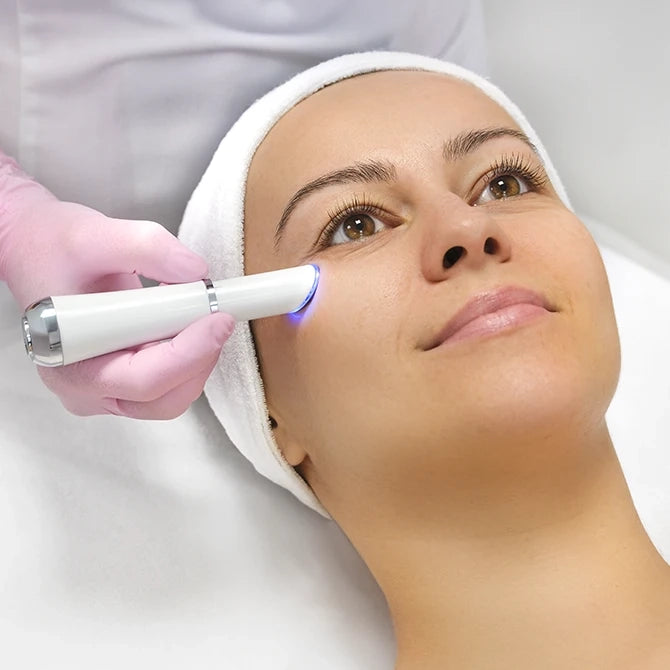 Eye & Lip Beauty Massager | acu & lūpu masāžas ierīce